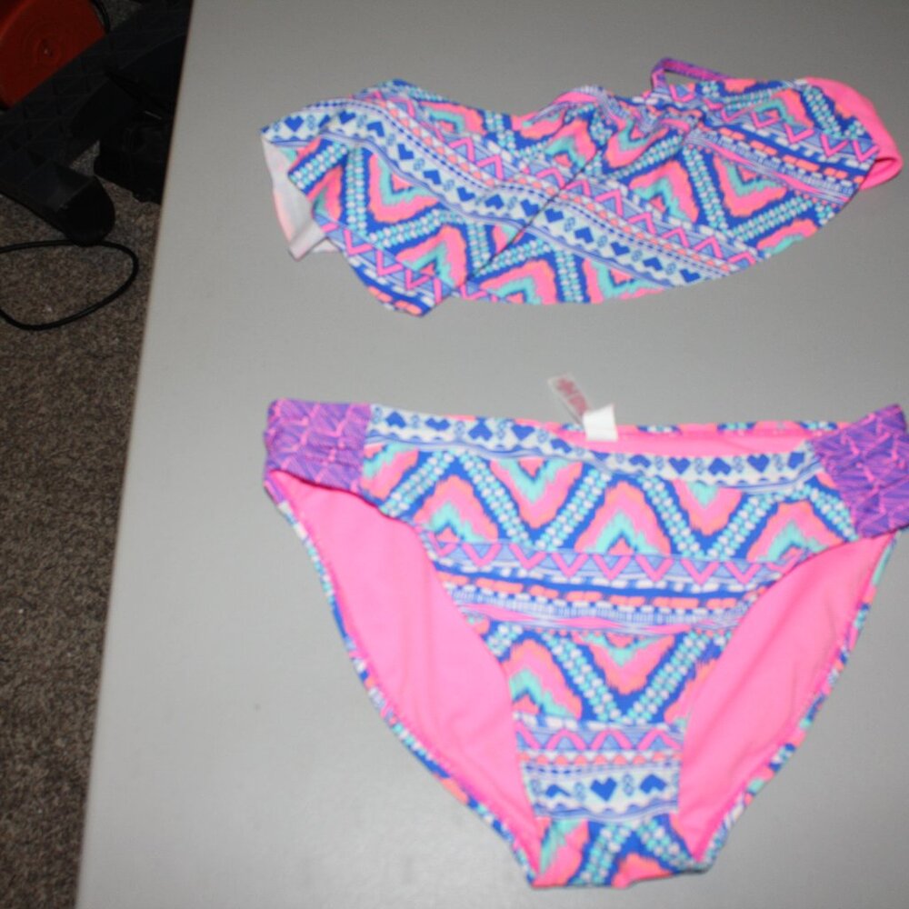 Multi Color 2 Pcs So Bikini Swimsuit Size 16